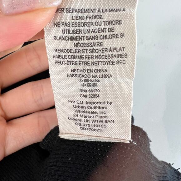 Free People Black Long Sleeve Cut-Out Neckline Uptown Turtleneck Size XS - Picture 9 of 10